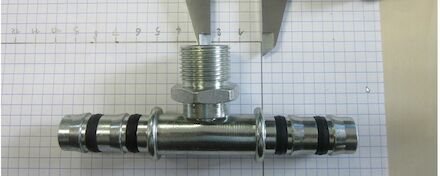 Refrigeration Hose Fitting - STRAIGHT CONNECTION FITTING WITH UNF THREADED NIPPLE photo du produit