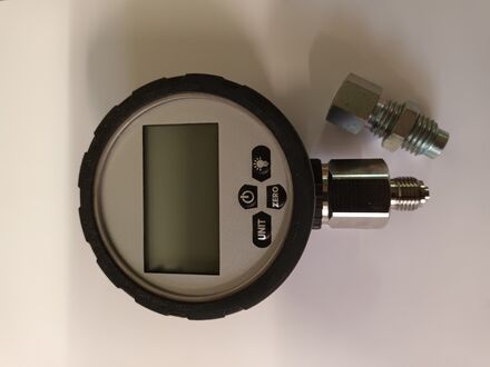 Digital Pressure Gauge D.80mm 1/4 Under photo du produit